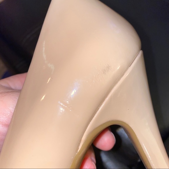 heels - Picture 9 of 13